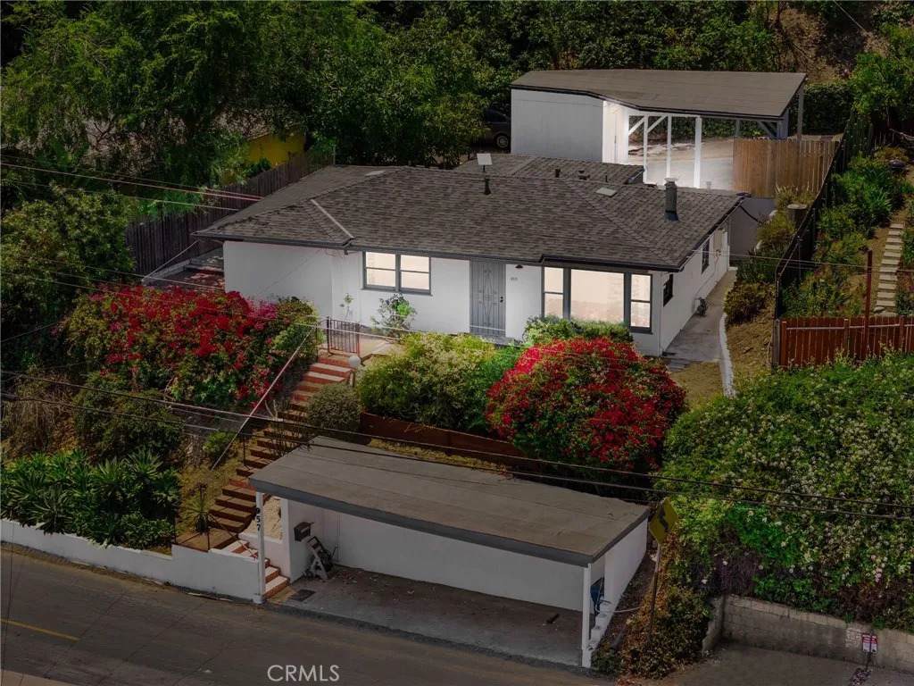 957 Montecito Drive - Photo 1