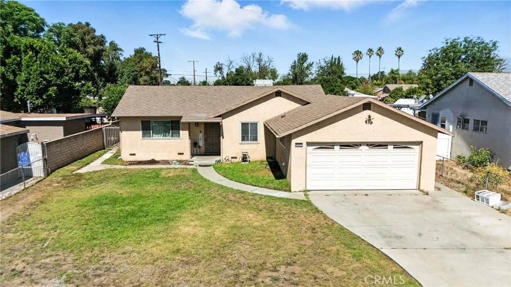 9562 Locust Avenue - Photo 1