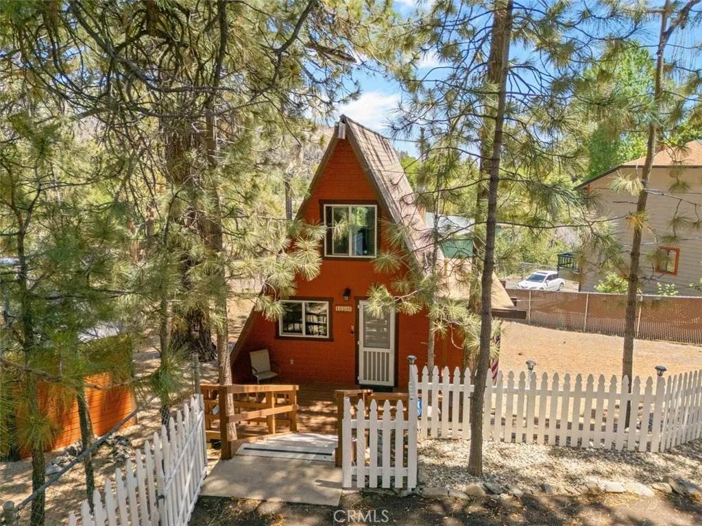 1830 Ash Road - Photo 1