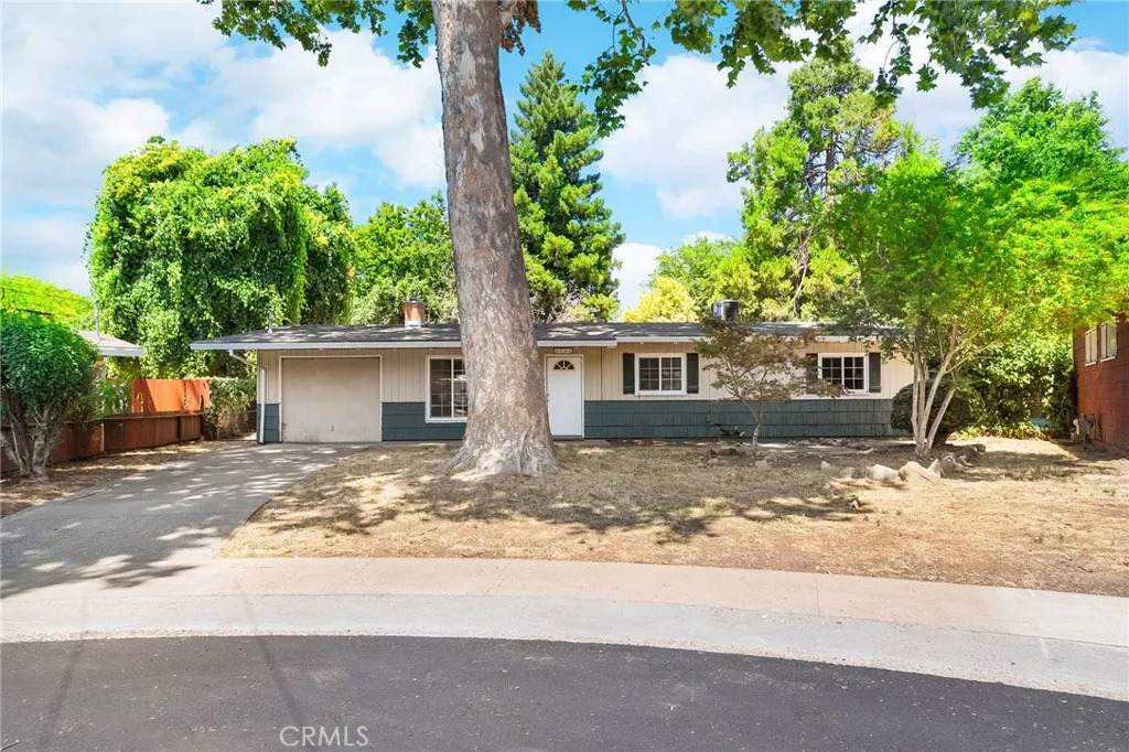 2344 Porter Wy - Photo 1