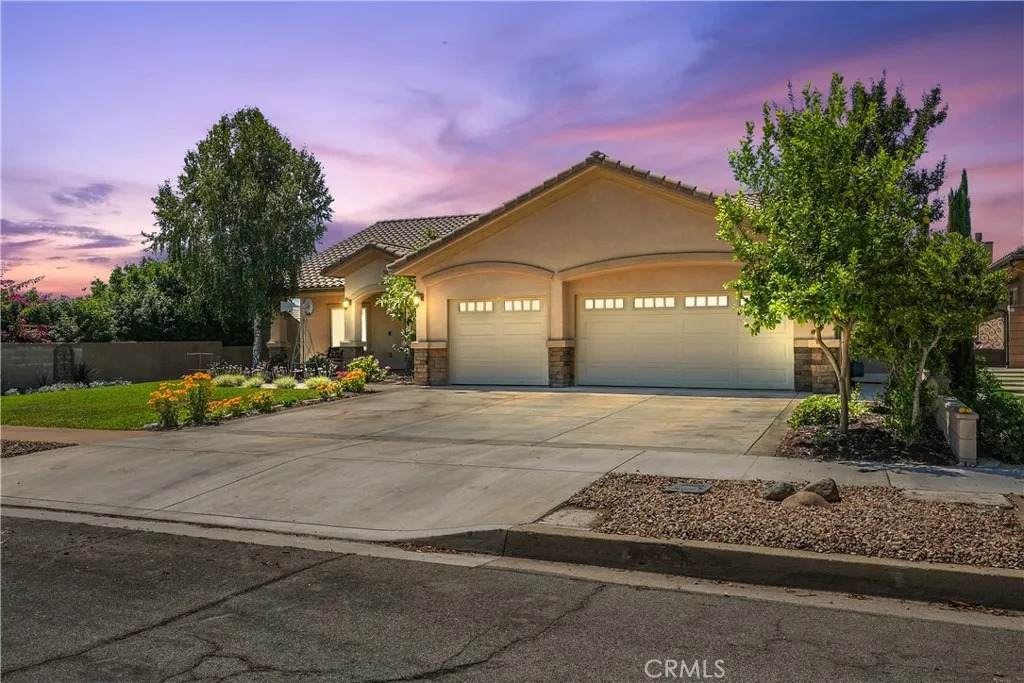 1018 15th Street - Photo 1