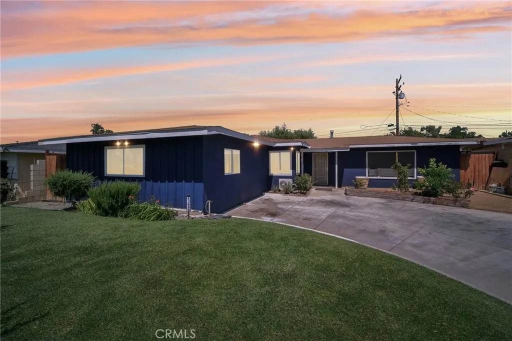 43926 3rd Street - Photo 1