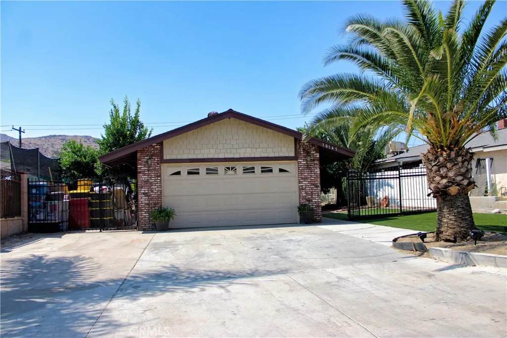 18145 10th Street - Photo 1
