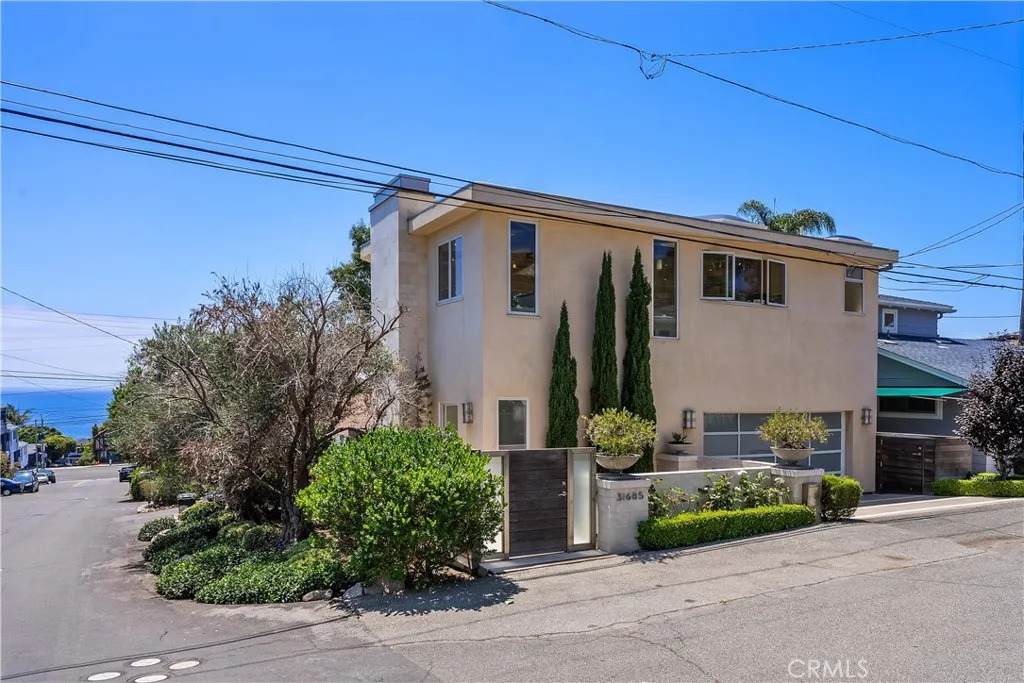 31685 3RD Avenue - Photo 1