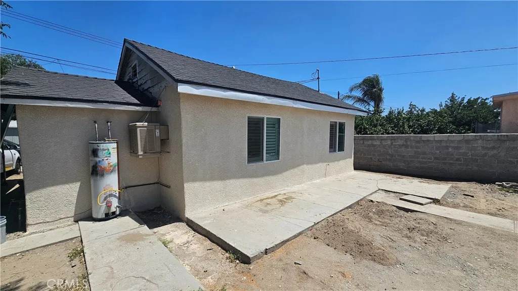 1166 7th Street - Photo 1