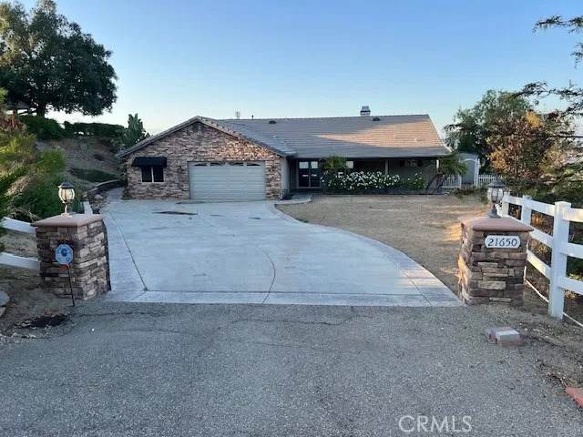 21650 Skyhill Place - Photo 1