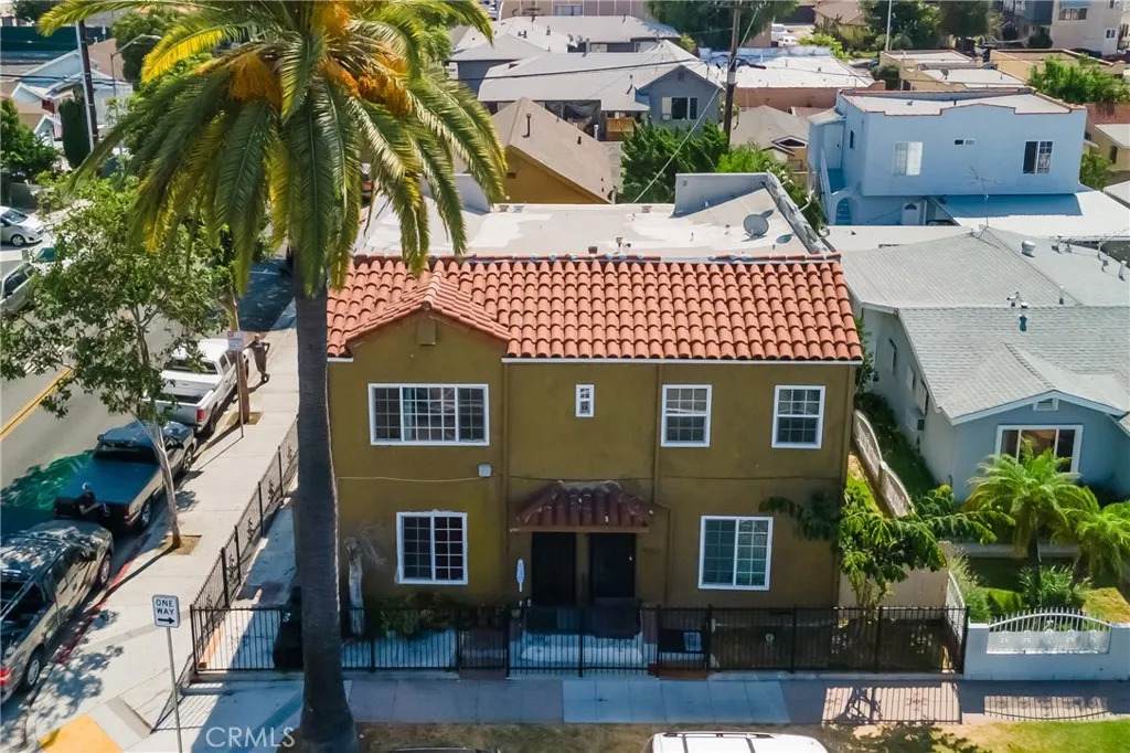 6900 Templeton St - Photo 1