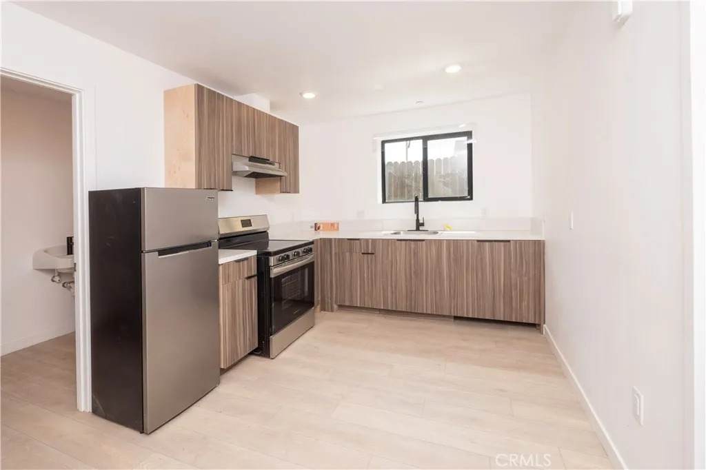2341 Sheridan Street - Photo 1