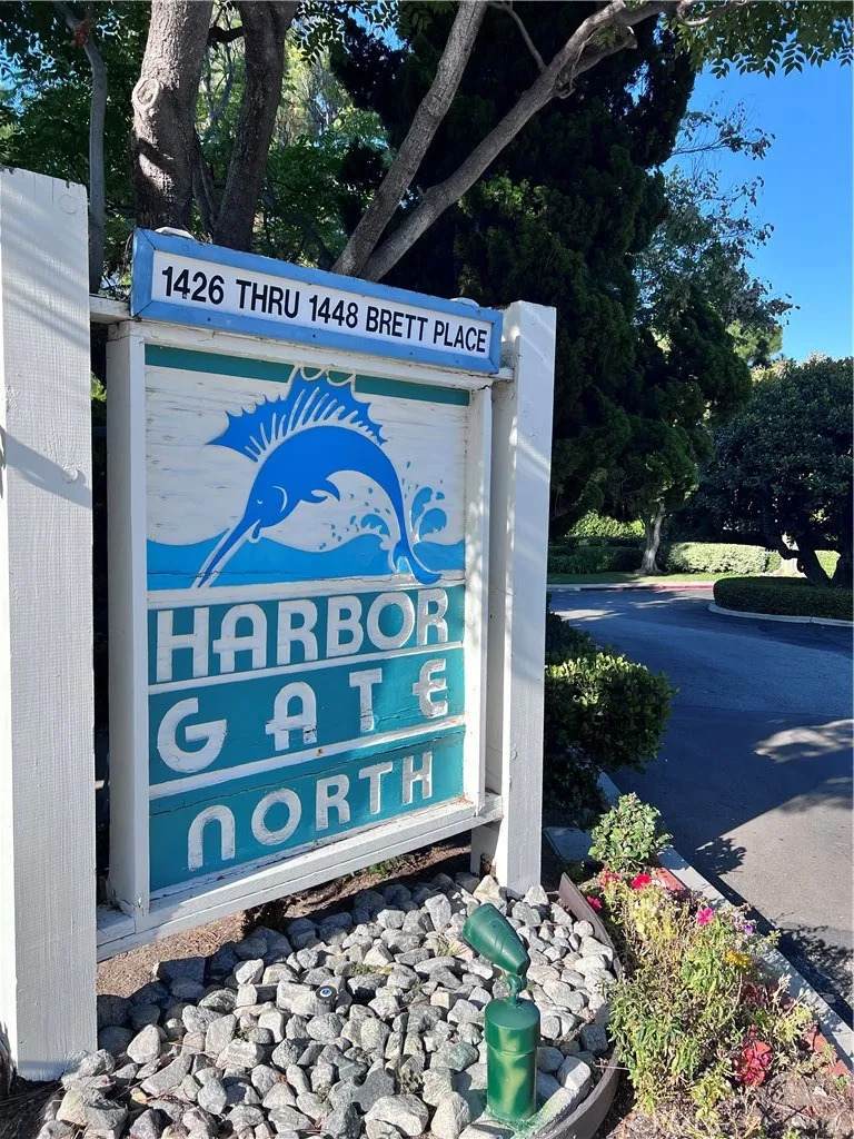 1432 Brett Pl - Photo 1