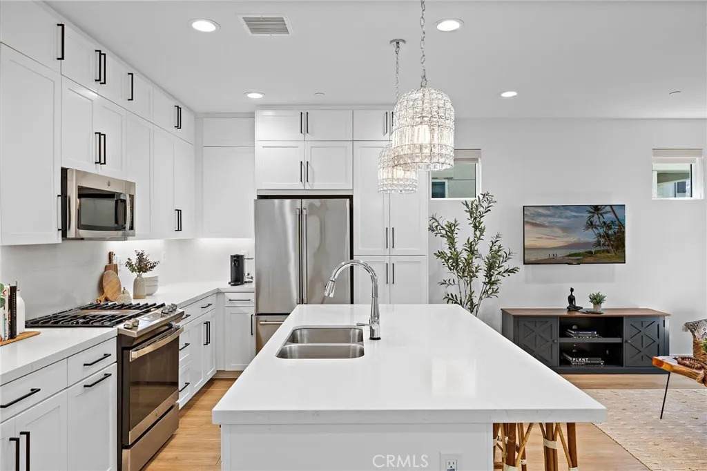 331 Harvest Drive - Photo 1