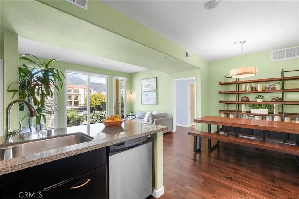 250 First Street - Photo 1