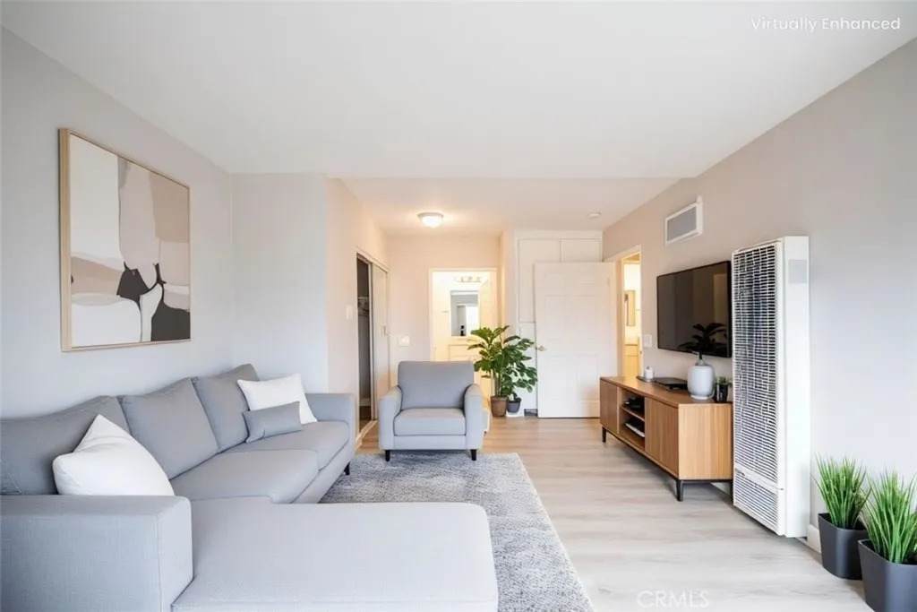 868 Alvarado - Photo 1