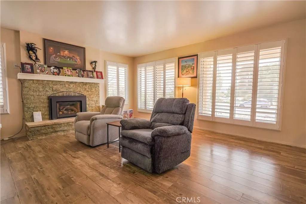 14714 Robin Lane - Photo 1