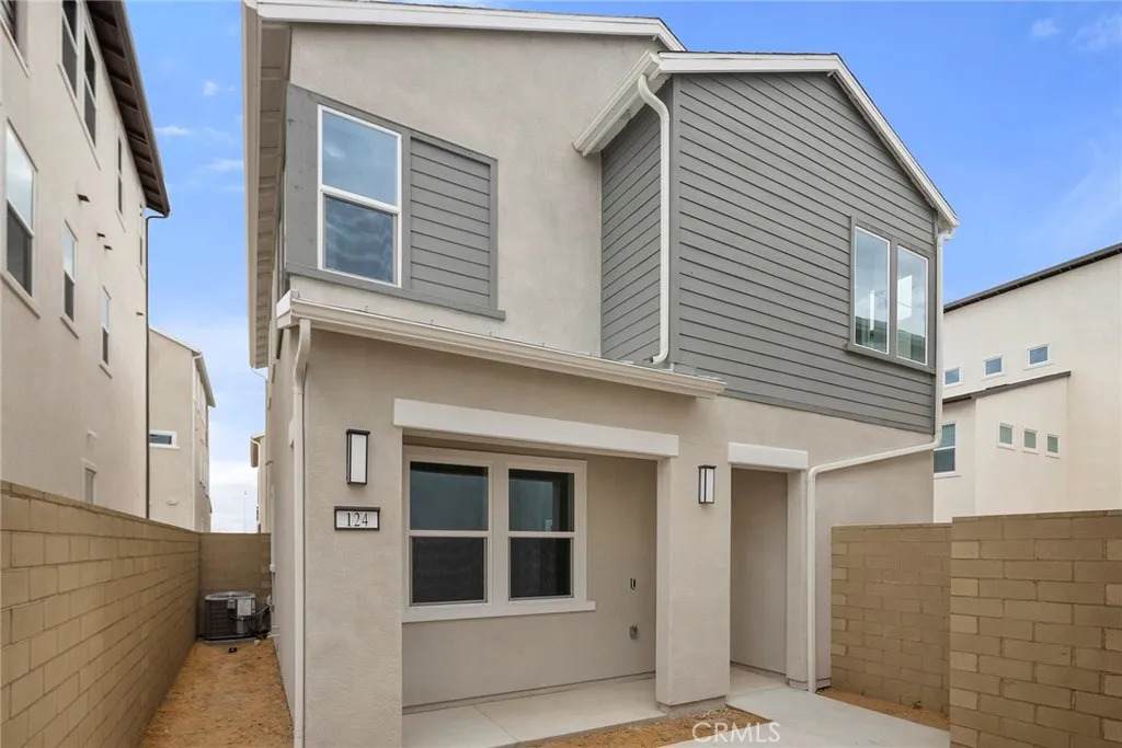 124 Tiffin - Photo 1