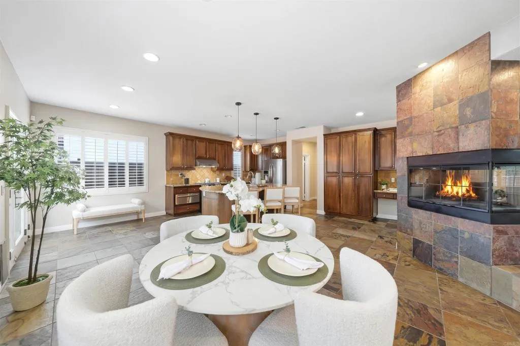 1029 Vista Oak Place - Photo 1