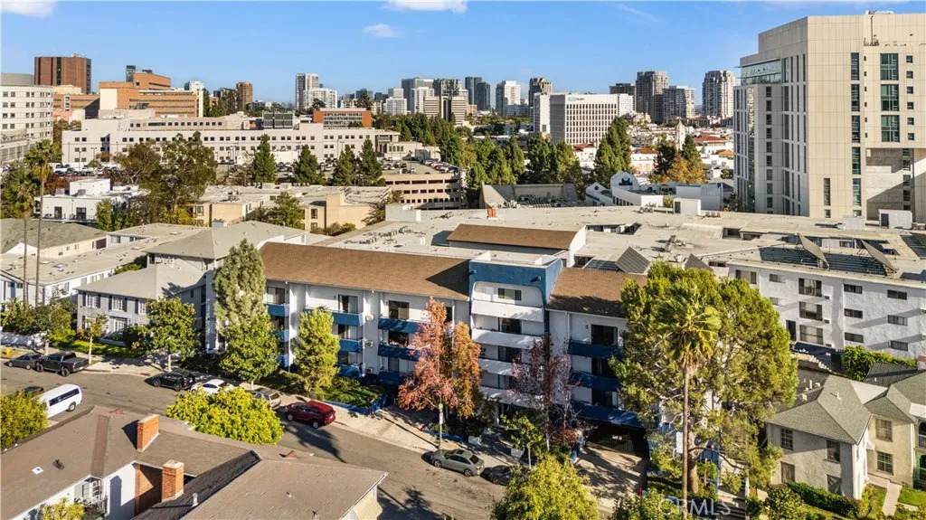 10982 Roebling Avenue - Photo 1