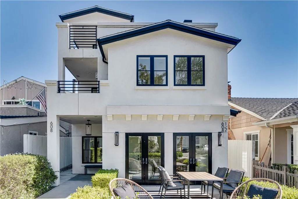 608 Heliotrope - Photo 1