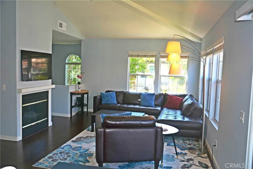 246 Montana Del Lago Drive - Photo 1