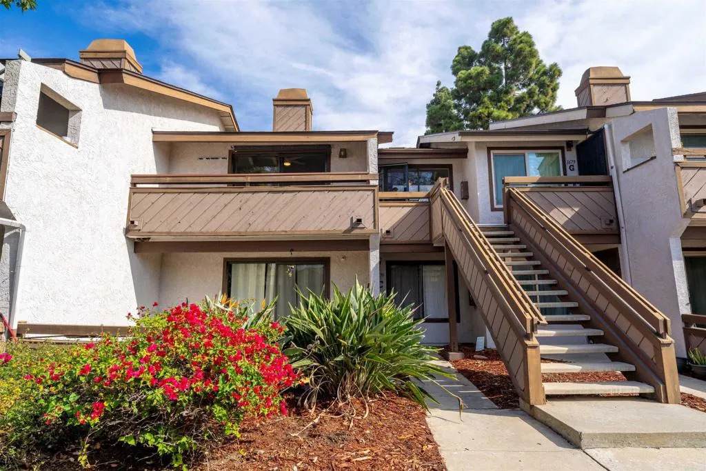 1679 Melrose Avenue - Photo 1