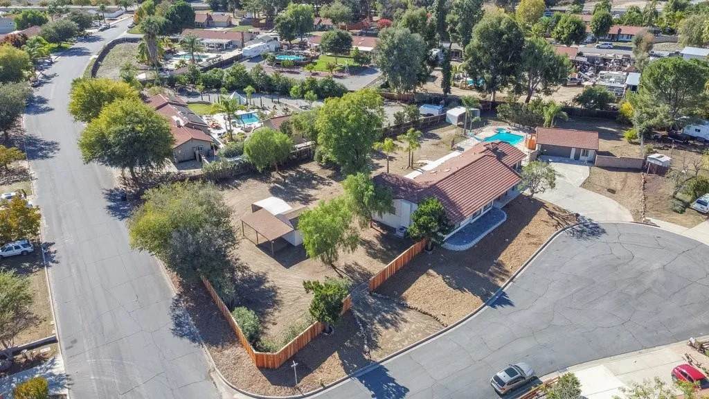 15175 Macias - Photo 1