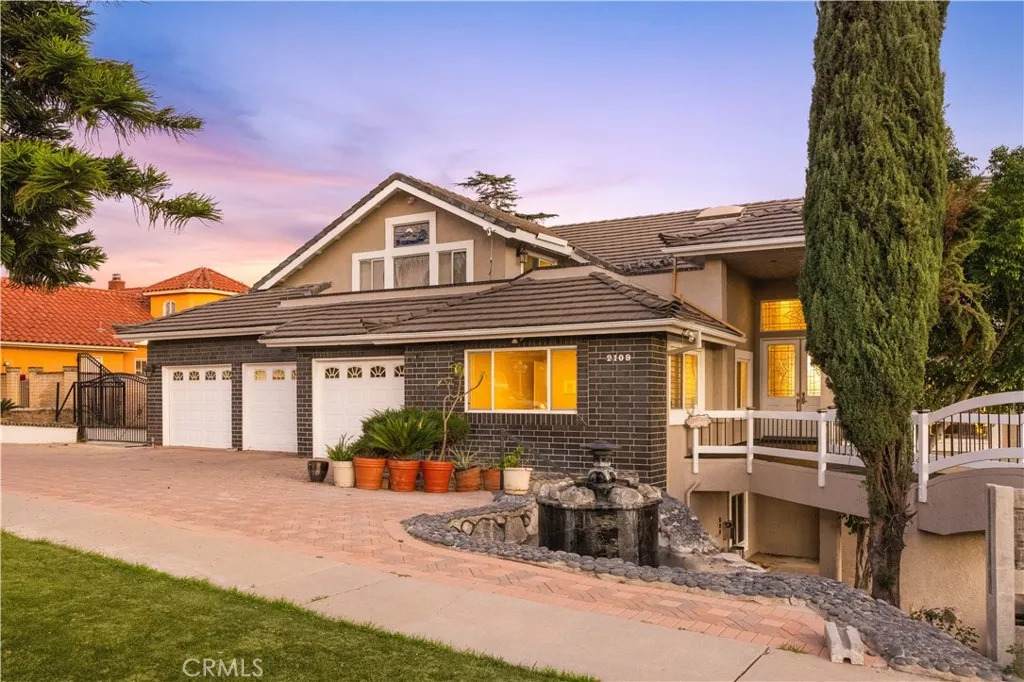 2109 Scenic Ridge Dr - Photo 1