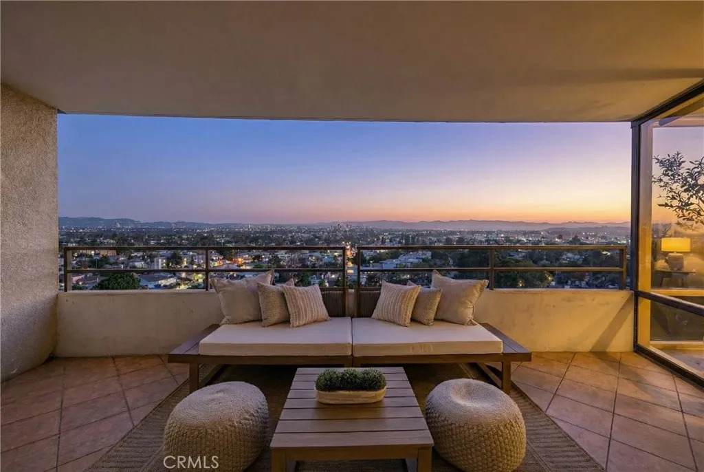 4316 Marina City - Photo 1