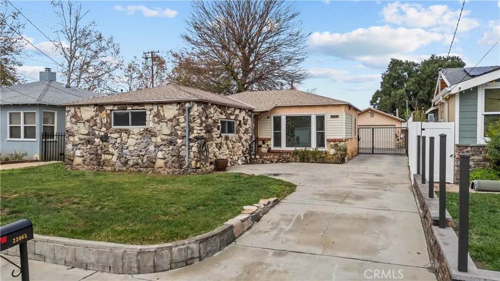 23065 16th - Photo 1