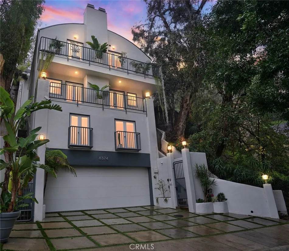 8374 Yucca Trail - Photo 1