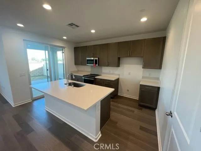 https://bt-photos.global.ssl.fastly.net/sandiego/orig_boomver_3_306617080-1.jpg