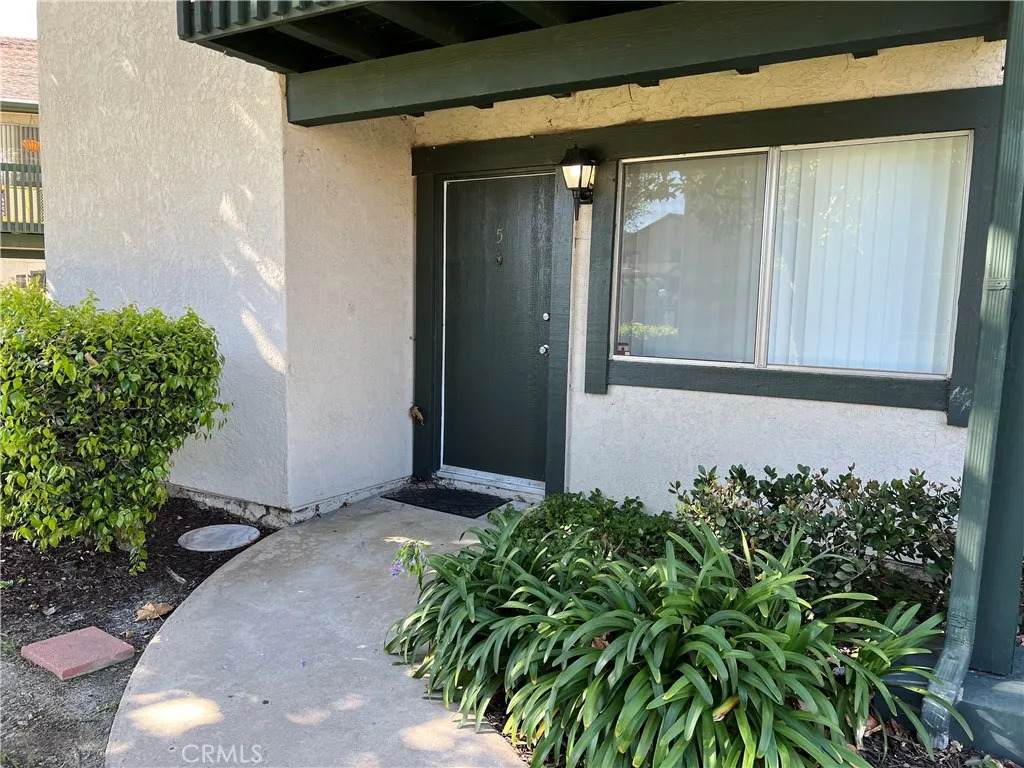 23224 Orange Avenue - Photo 1