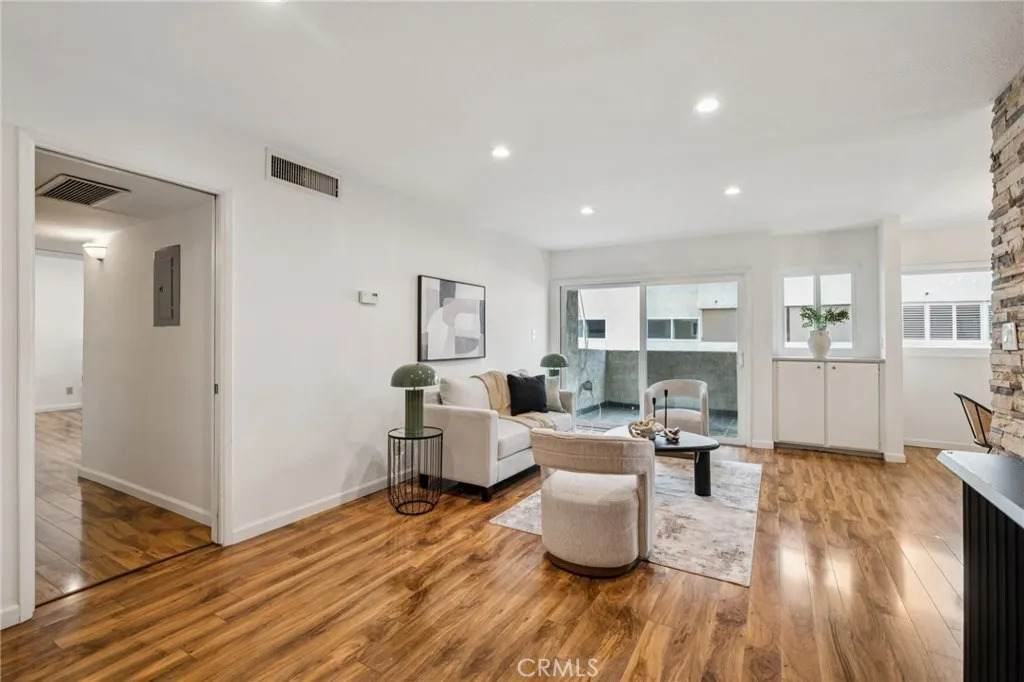 125 Sierra Madre - Photo 1