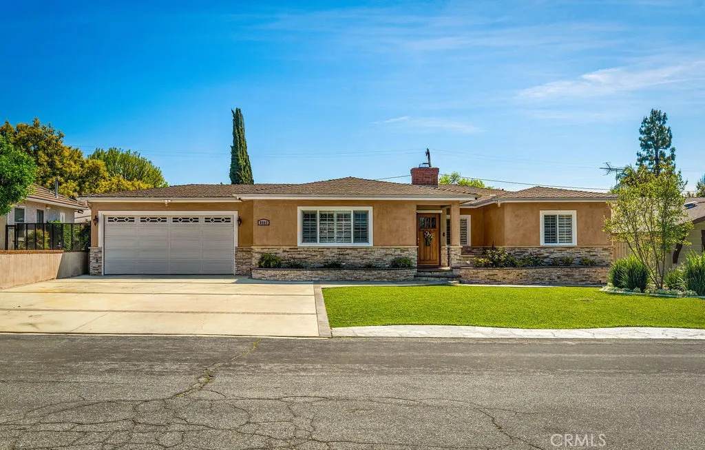 8646 Davista Drive - Photo 1