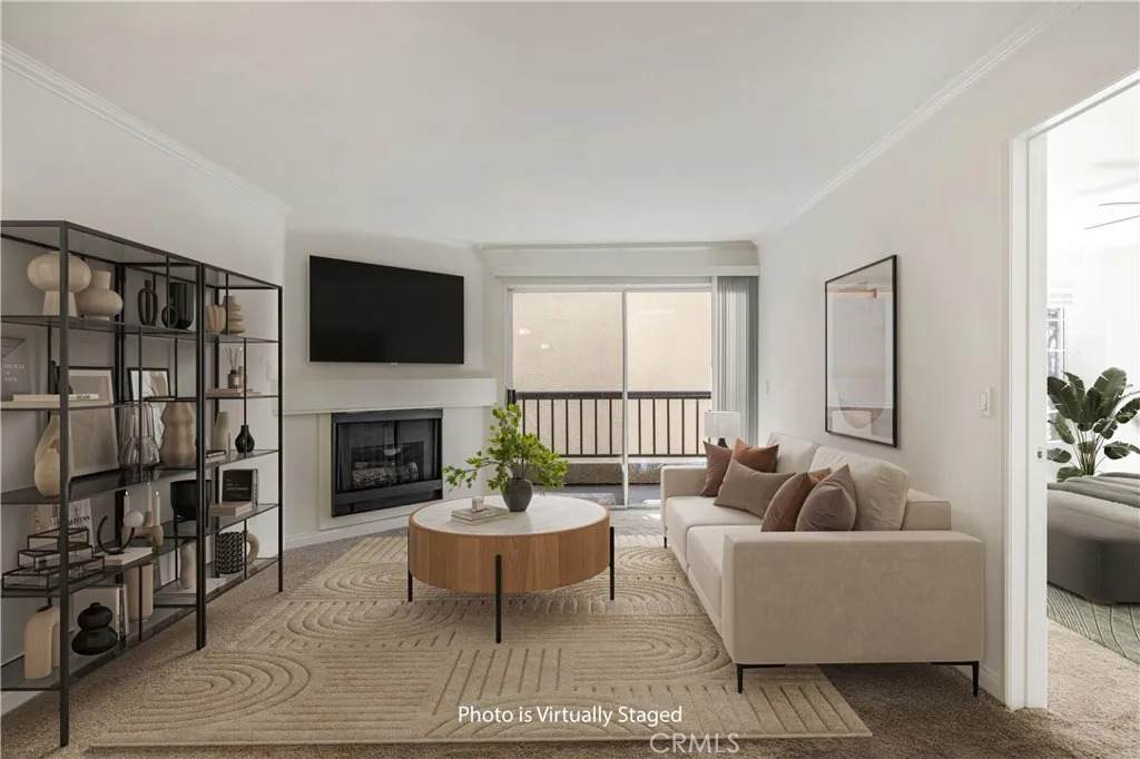 5535 Canoga Avenue - Photo 1