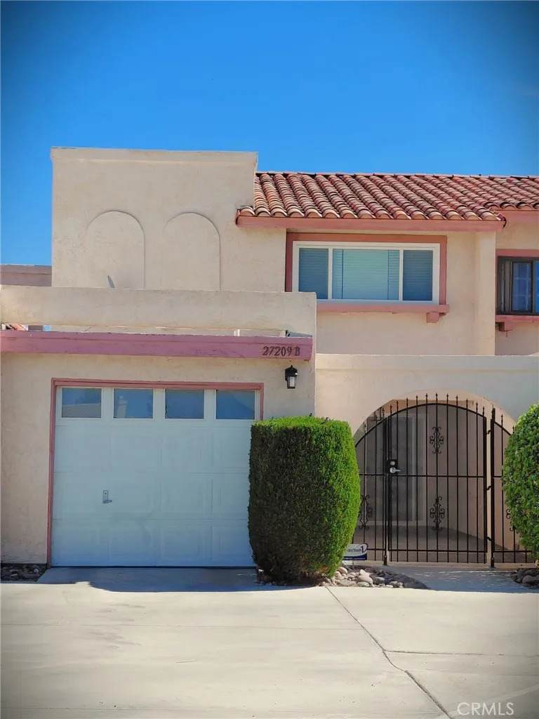 27209 Outrigger - Photo 1