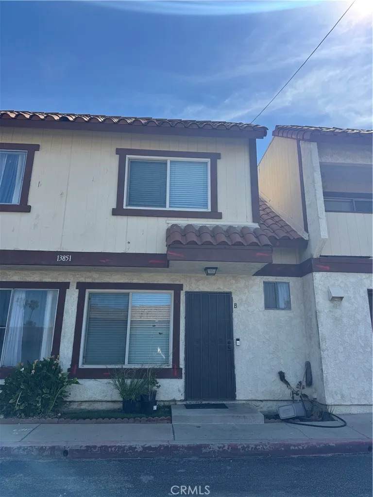 13851 Los Angeles - Photo 1