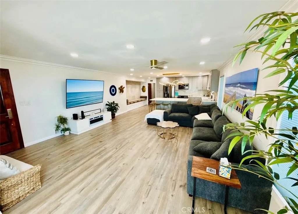 https://bt-photos.global.ssl.fastly.net/sandiego/orig_boomver_3_306684282-1.jpg