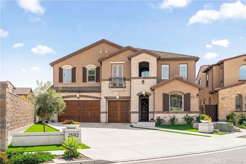 2592 Highland Oak Court - Photo 1