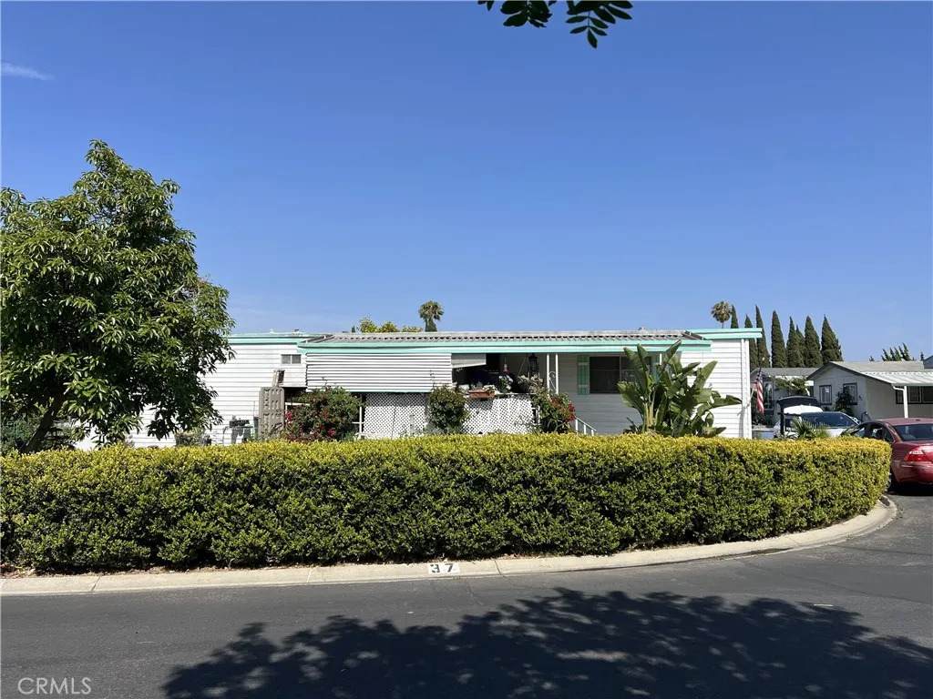 8200 Bolsa - Photo 1