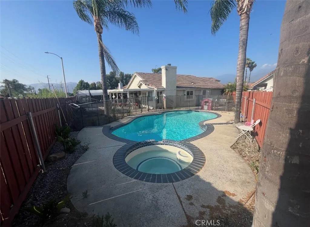 https://bt-photos.global.ssl.fastly.net/sandiego/orig_boomver_3_306711749-1.jpg