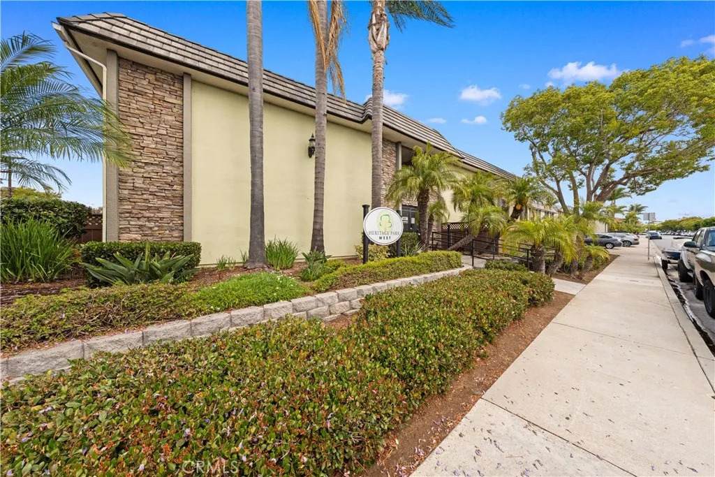6602 Beadnell Way - Photo 1