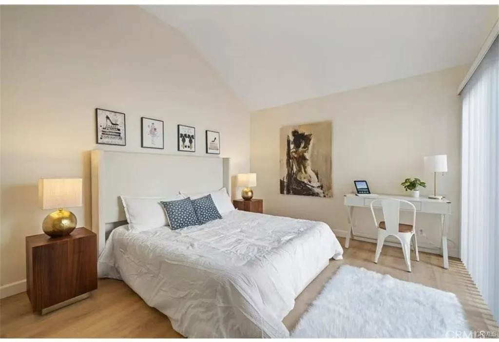 5 Wellesley - Photo 1