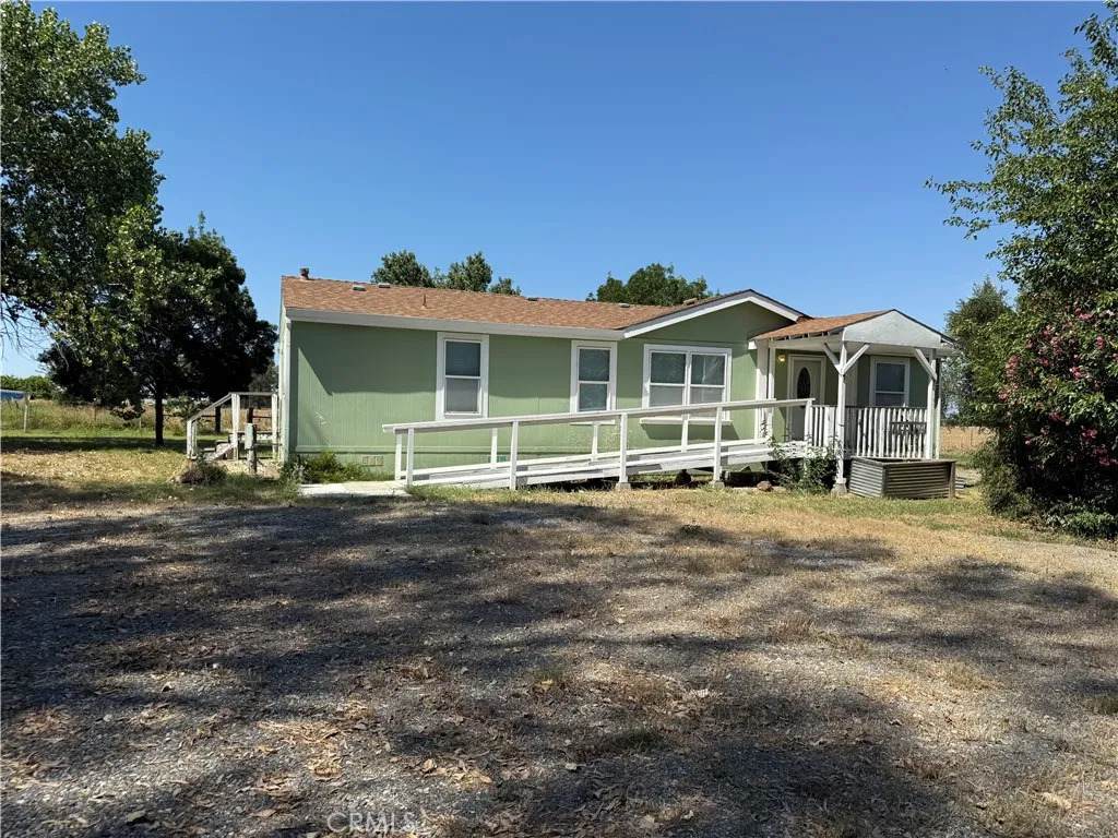 22576 Finnell Ave - Photo 1