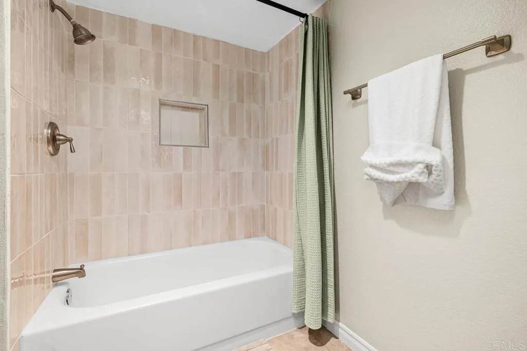 https://bt-photos.global.ssl.fastly.net/sandiego/orig_boomver_3_306754425-1.jpg