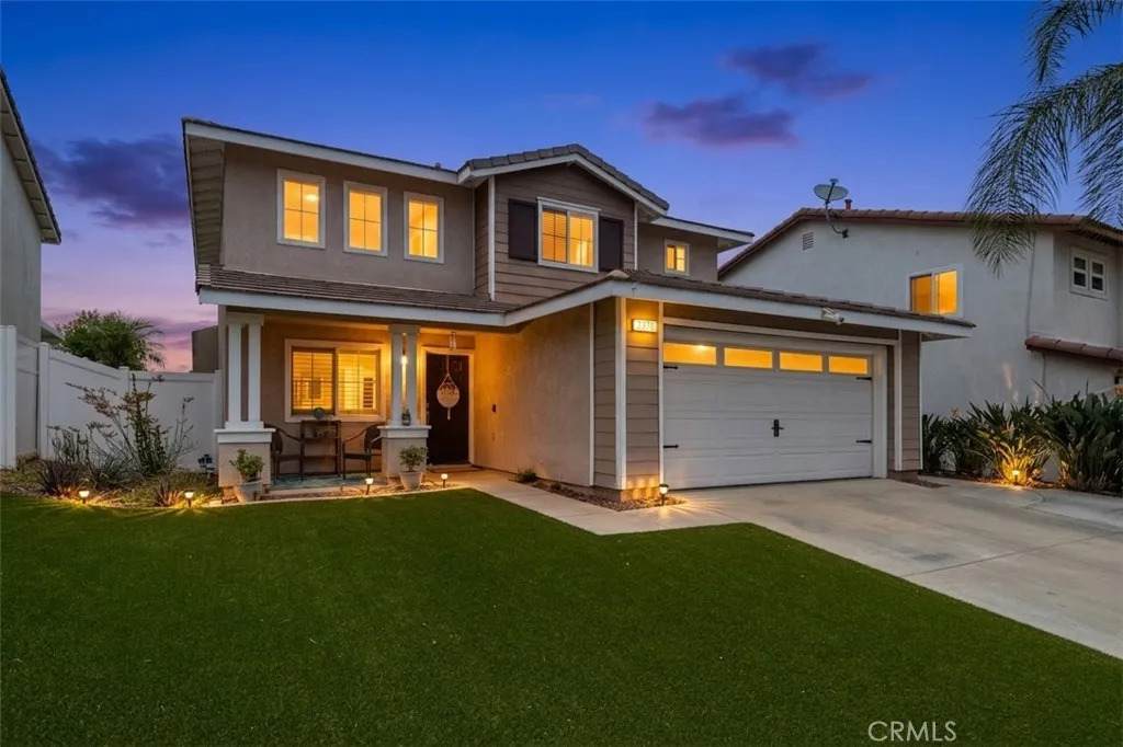 3370 Freeport - Photo 1