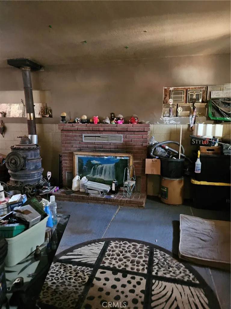 18652 Bellflower - Photo 1