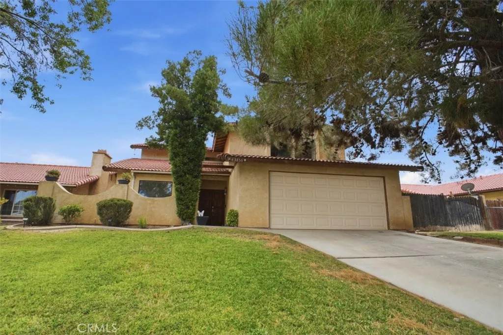 43836 Emile Zola Street - Photo 1