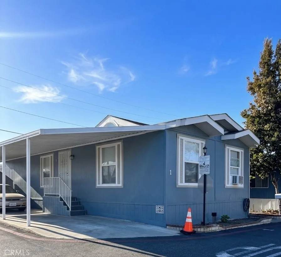 23701 Western - Photo 1