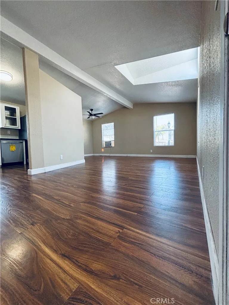 https://bt-photos.global.ssl.fastly.net/sandiego/orig_boomver_3_306764629-1.jpg