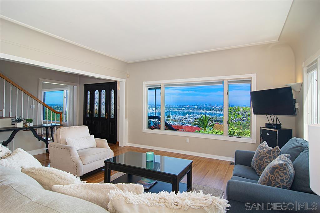 662 Rosecrans Street - Photo 1