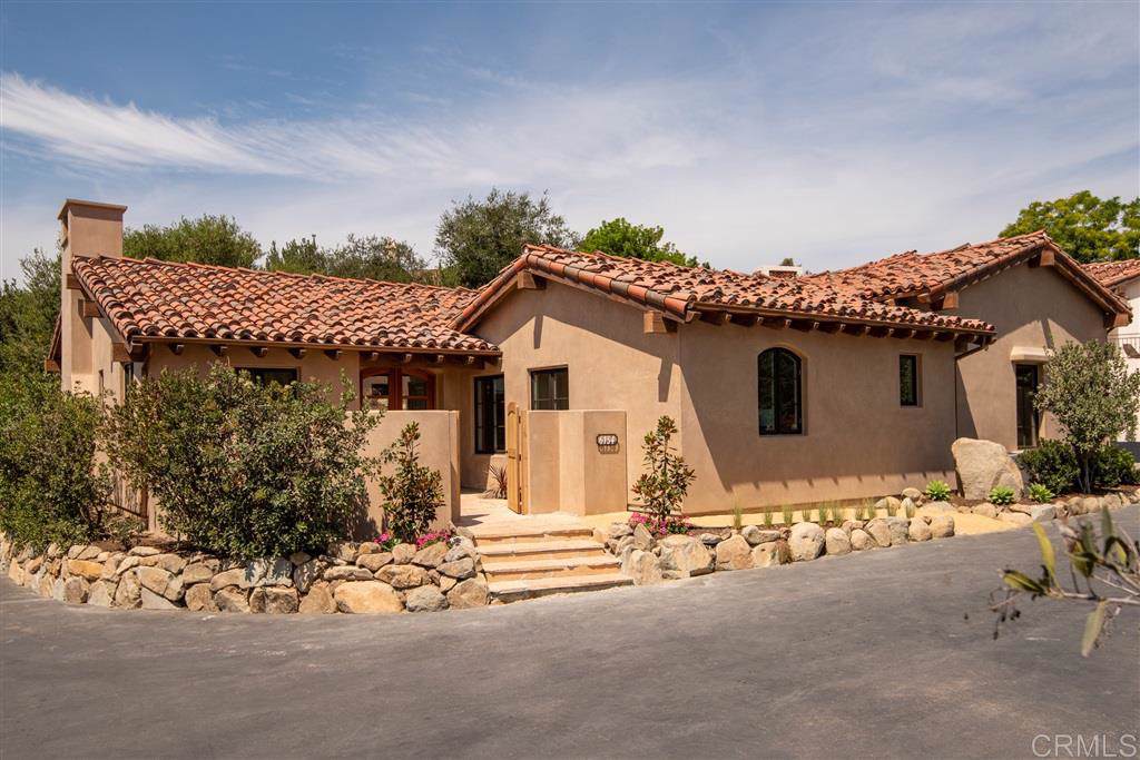 6154 Camino Selva - Photo 1